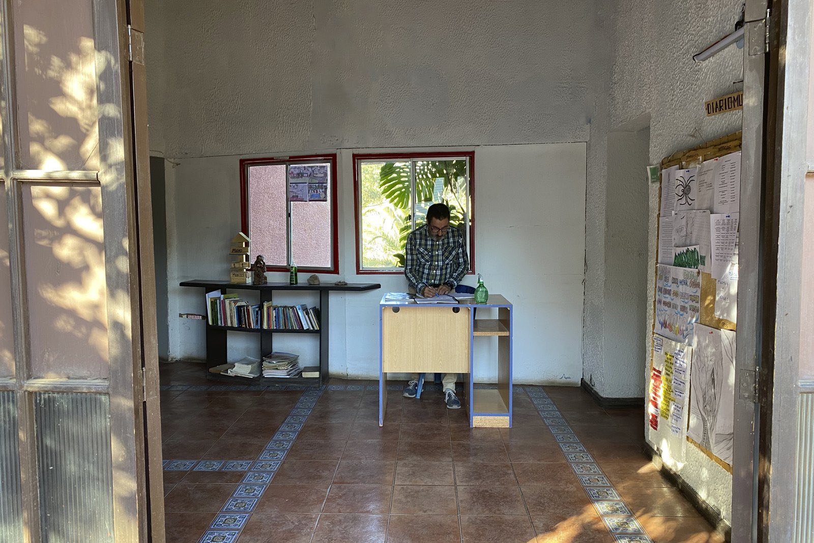 Acceso de la sede Buin
